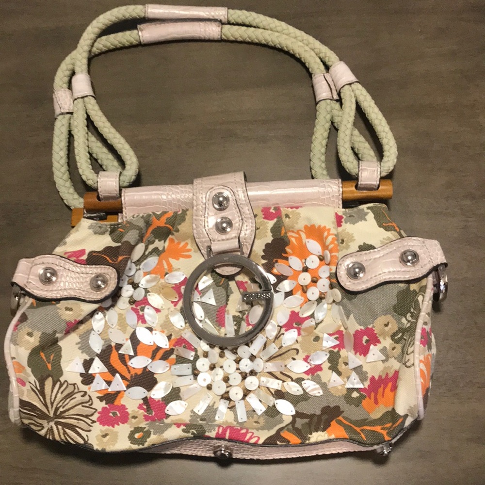 Women’s Guess handbag